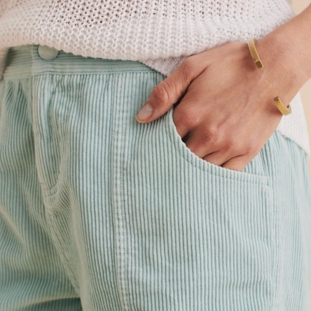 NWT Faherty Sleepaway Corduroy Shorts in Mist Blue